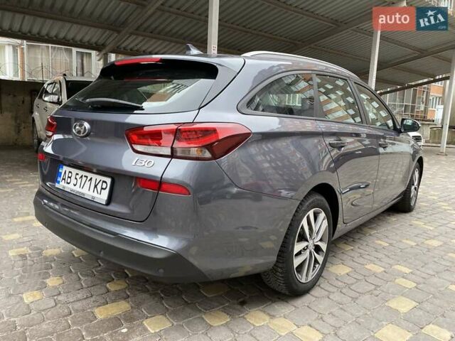 Серый Хендай i30, объемом двигателя 1.58 л и пробегом 194 тыс. км за 14000 $, фото 6 на Automoto.ua