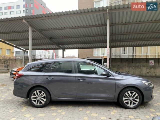 Серый Хендай i30, объемом двигателя 1.58 л и пробегом 194 тыс. км за 14000 $, фото 50 на Automoto.ua