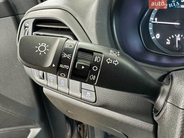 Сірий Хендай i30, об'ємом двигуна 1.5 л та пробігом 173 тис. км за 16650 $, фото 11 на Automoto.ua