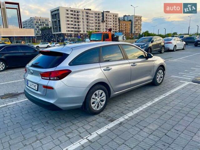 Серый Хендай i30, объемом двигателя 1.5 л и пробегом 83 тыс. км за 16500 $, фото 2 на Automoto.ua