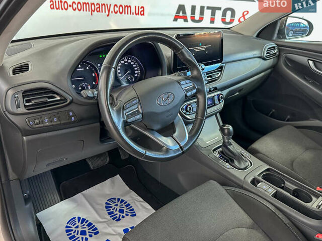 Сірий Хендай i30, об'ємом двигуна 1.5 л та пробігом 173 тис. км за 16650 $, фото 6 на Automoto.ua