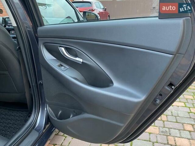 Серый Хендай i30, объемом двигателя 1.5 л и пробегом 3 тыс. км за 19999 $, фото 27 на Automoto.ua