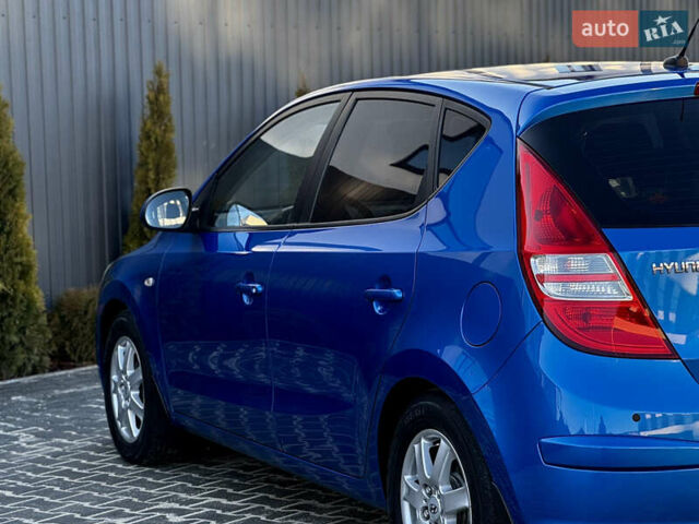 Синий Хендай i30, объемом двигателя 1.6 л и пробегом 192 тыс. км за 7800 $, фото 22 на Automoto.ua