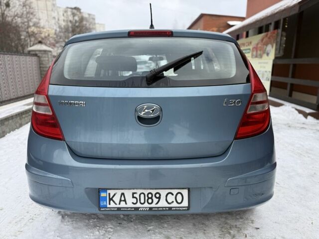 Синій Хендай i30, об'ємом двигуна 1.4 л та пробігом 126 тис. км за 5850 $, фото 7 на Automoto.ua