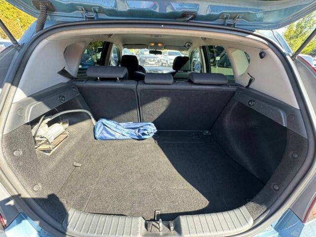 Синий Хендай i30, объемом двигателя 1.6 л и пробегом 213 тыс. км за 6900 $, фото 18 на Automoto.ua
