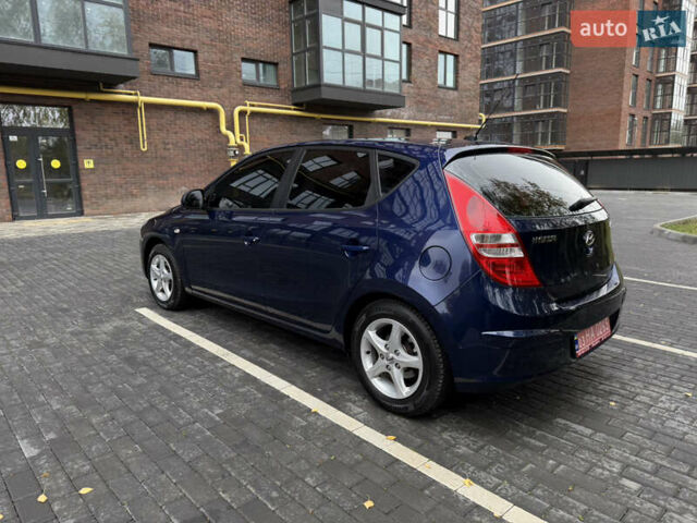 Синий Хендай i30, объемом двигателя 1.4 л и пробегом 191 тыс. км за 6200 $, фото 26 на Automoto.ua