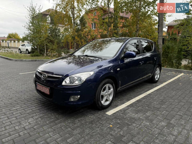 Синий Хендай i30, объемом двигателя 1.4 л и пробегом 191 тыс. км за 6200 $, фото 10 на Automoto.ua