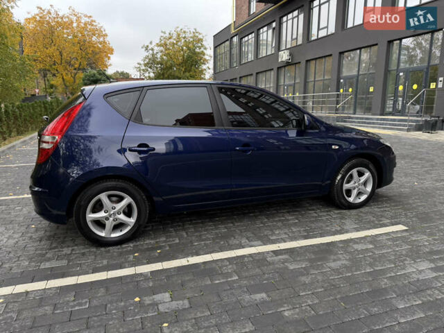 Синий Хендай i30, объемом двигателя 1.4 л и пробегом 191 тыс. км за 6200 $, фото 44 на Automoto.ua