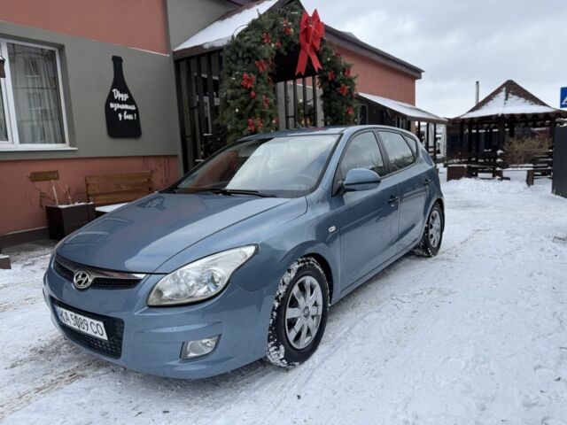 Синій Хендай i30, об'ємом двигуна 1.4 л та пробігом 126 тис. км за 5850 $, фото 5 на Automoto.ua