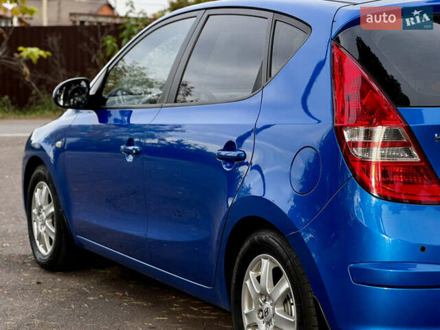 Синий Хендай i30, объемом двигателя 1.6 л и пробегом 189 тыс. км за 7999 $, фото 27 на Automoto.ua