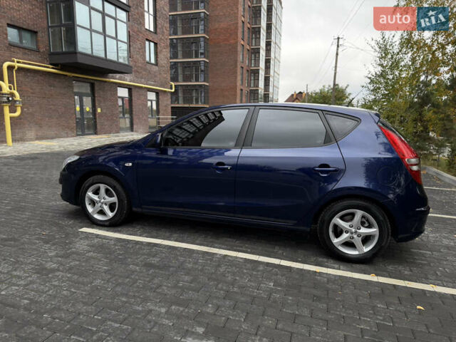 Синий Хендай i30, объемом двигателя 1.4 л и пробегом 191 тыс. км за 6200 $, фото 21 на Automoto.ua