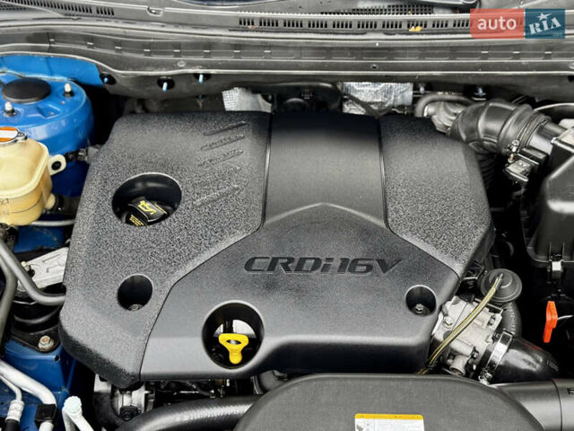 Синий Хендай i30, объемом двигателя 1.6 л и пробегом 189 тыс. км за 7900 $, фото 60 на Automoto.ua