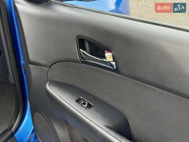 Синий Хендай i30, объемом двигателя 1.6 л и пробегом 189 тыс. км за 7999 $, фото 44 на Automoto.ua