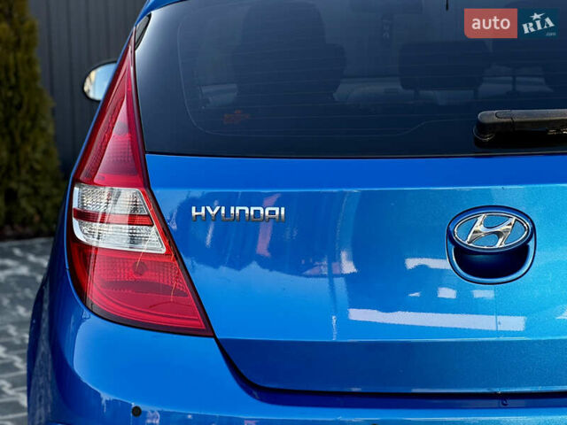 Синий Хендай i30, объемом двигателя 1.6 л и пробегом 192 тыс. км за 7800 $, фото 20 на Automoto.ua