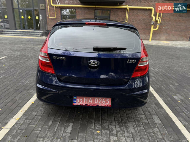 Синий Хендай i30, объемом двигателя 1.4 л и пробегом 191 тыс. км за 6200 $, фото 33 на Automoto.ua