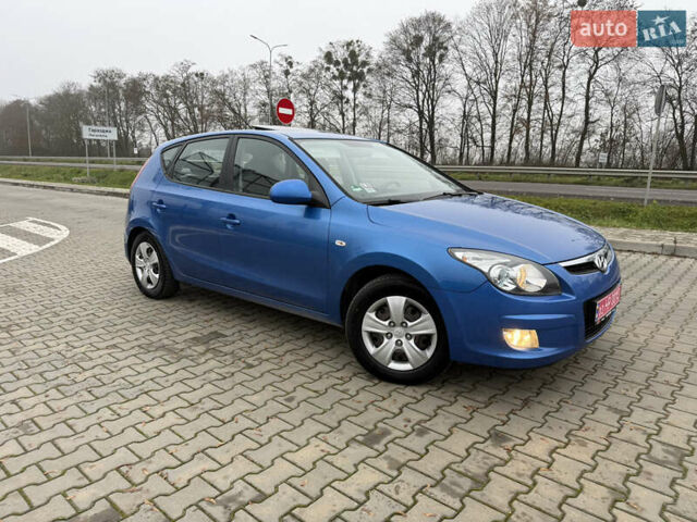 Синий Хендай i30, объемом двигателя 1.4 л и пробегом 235 тыс. км за 6350 $, фото 25 на Automoto.ua