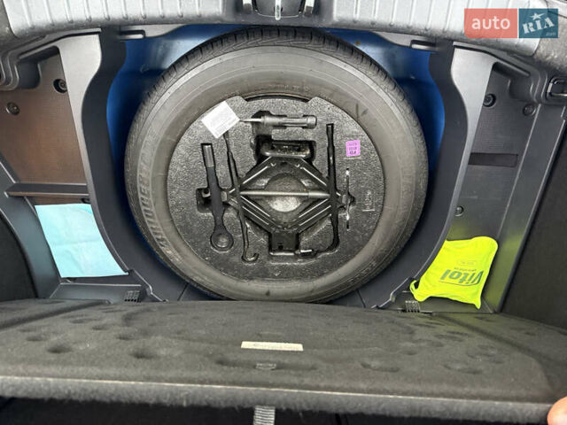 Синий Хендай i30, объемом двигателя 1.4 л и пробегом 235 тыс. км за 6350 $, фото 11 на Automoto.ua