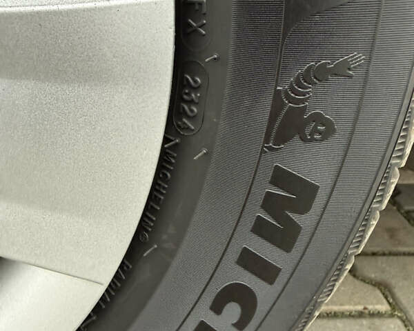 Синий Хендай i30, объемом двигателя 1.4 л и пробегом 235 тыс. км за 6350 $, фото 21 на Automoto.ua