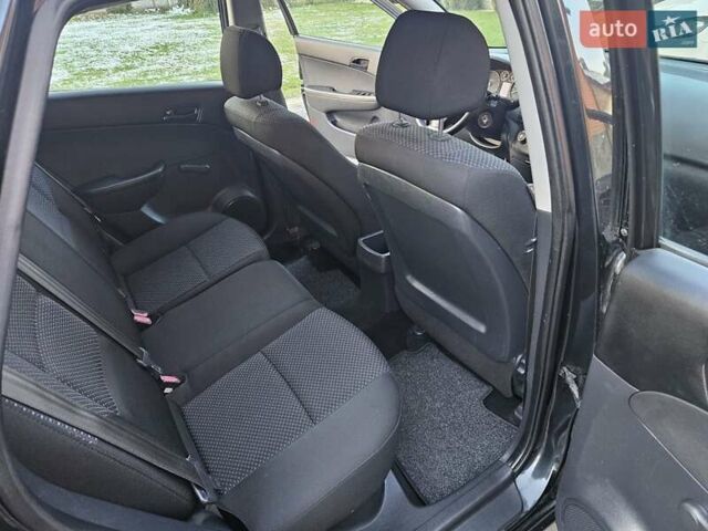 Синий Хендай i30, объемом двигателя 1.4 л и пробегом 184 тыс. км за 5500 $, фото 17 на Automoto.ua