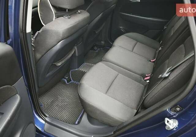 Синий Хендай i30, объемом двигателя 1.59 л и пробегом 104 тыс. км за 8300 $, фото 10 на Automoto.ua