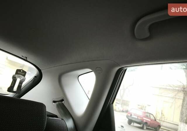 Синий Хендай i30, объемом двигателя 1.59 л и пробегом 104 тыс. км за 8300 $, фото 6 на Automoto.ua