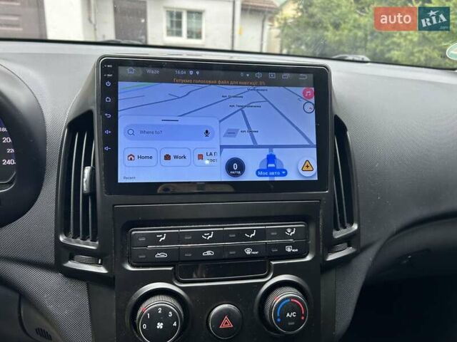 Синий Хендай i30, объемом двигателя 1.4 л и пробегом 155 тыс. км за 6700 $, фото 20 на Automoto.ua