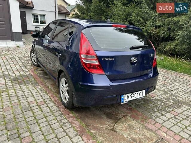 Синий Хендай i30, объемом двигателя 1.4 л и пробегом 155 тыс. км за 6700 $, фото 6 на Automoto.ua