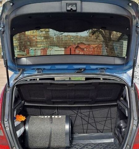 Синий Хендай i30, объемом двигателя 1.6 л и пробегом 133 тыс. км за 7300 $, фото 6 на Automoto.ua