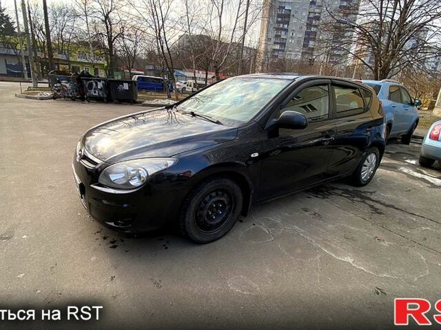 Синій Хендай i30, об'ємом двигуна 16 л та пробігом 285 тис. км за 5500 $, фото 6 на Automoto.ua