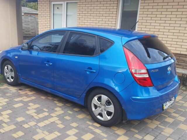 Синій Хендай i30, об'ємом двигуна 1.6 л та пробігом 220 тис. км за 7200 $, фото 7 на Automoto.ua