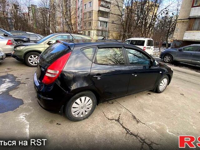 Синій Хендай i30, об'ємом двигуна 16 л та пробігом 285 тис. км за 5500 $, фото 1 на Automoto.ua