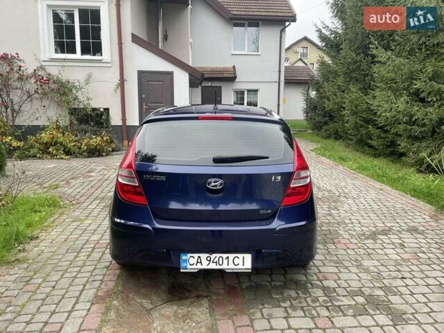 Синий Хендай i30, объемом двигателя 1.4 л и пробегом 155 тыс. км за 6700 $, фото 11 на Automoto.ua
