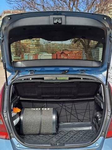 Синий Хендай i30, объемом двигателя 1.59 л и пробегом 139 тыс. км за 7200 $, фото 15 на Automoto.ua