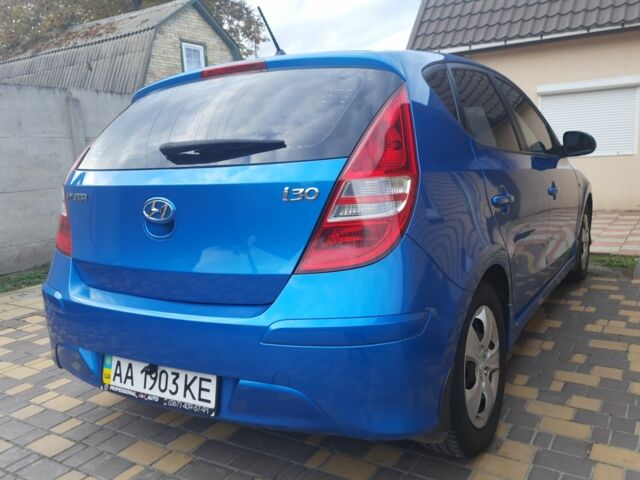 Синій Хендай i30, об'ємом двигуна 1.6 л та пробігом 220 тис. км за 7200 $, фото 11 на Automoto.ua