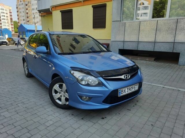 Синій Хендай i30, об'ємом двигуна 0.14 л та пробігом 163 тис. км за 5800 $, фото 1 на Automoto.ua