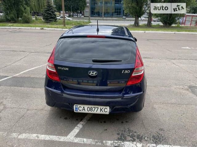 Синій Хендай i30, об'ємом двигуна 0 л та пробігом 190 тис. км за 7199 $, фото 5 на Automoto.ua