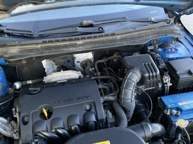 Синій Хендай i30, об'ємом двигуна 1.4 л та пробігом 200 тис. км за 2600 $, фото 6 на Automoto.ua