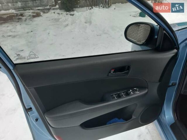 Синий Хендай i30, объемом двигателя 1.58 л и пробегом 179 тыс. км за 6950 $, фото 7 на Automoto.ua