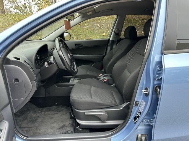 Хендай i30 2011 в Киеве на Automoto.ua Синий Хендай i30, объемом двигателя 1.6 л и пробегом 160 тыс. км за 8700 $, фото 8 на Automoto.ua
