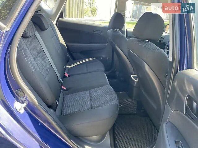 Синій Хендай i30, об'ємом двигуна 1.59 л та пробігом 245 тис. км за 7800 $, фото 7 на Automoto.ua