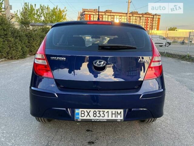 Синій Хендай i30, об'ємом двигуна 1.4 л та пробігом 214 тис. км за 5800 $, фото 41 на Automoto.ua