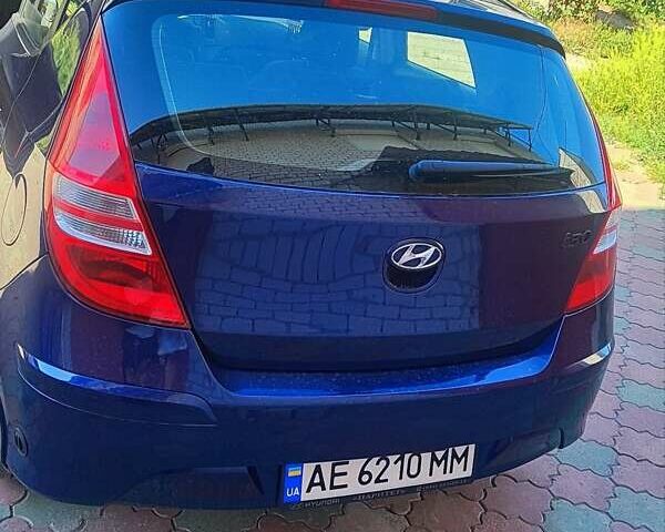 Синій Хендай i30, об'ємом двигуна 1.59 л та пробігом 245 тис. км за 7800 $, фото 15 на Automoto.ua