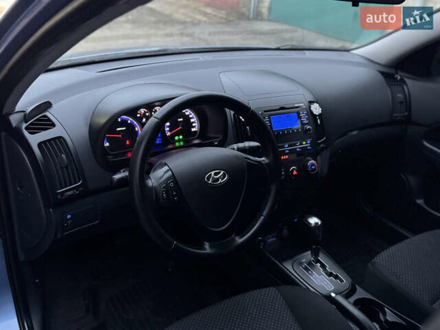 Синій Хендай i30, об'ємом двигуна 1.6 л та пробігом 178 тис. км за 6300 $, фото 6 на Automoto.ua