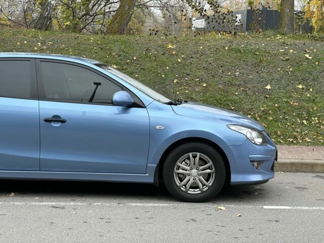 Хендай i30 2011 в Киеве на Automoto.ua Синий Хендай i30, объемом двигателя 1.6 л и пробегом 160 тыс. км за 8700 $, фото 7 на Automoto.ua