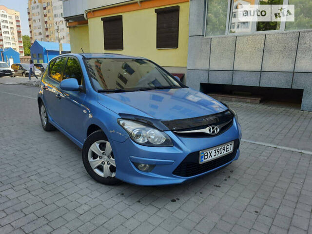 Синій Хендай i30, об'ємом двигуна 1.4 л та пробігом 166 тис. км за 5800 $, фото 1 на Automoto.ua