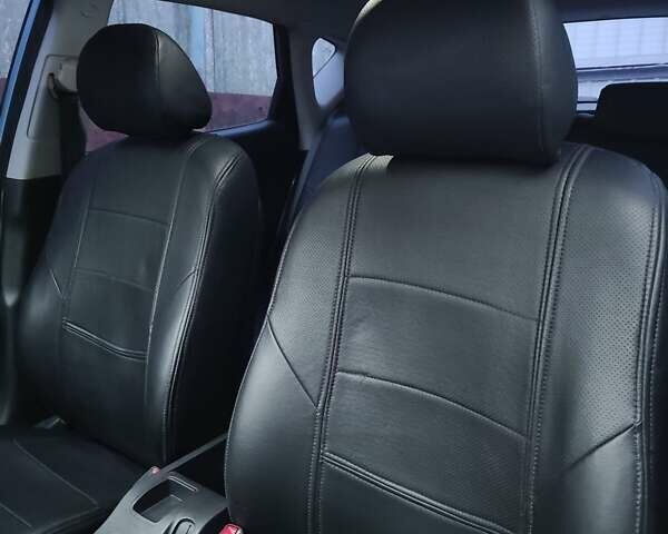 Синий Хендай i30, объемом двигателя 1.4 л и пробегом 145 тыс. км за 6300 $, фото 10 на Automoto.ua