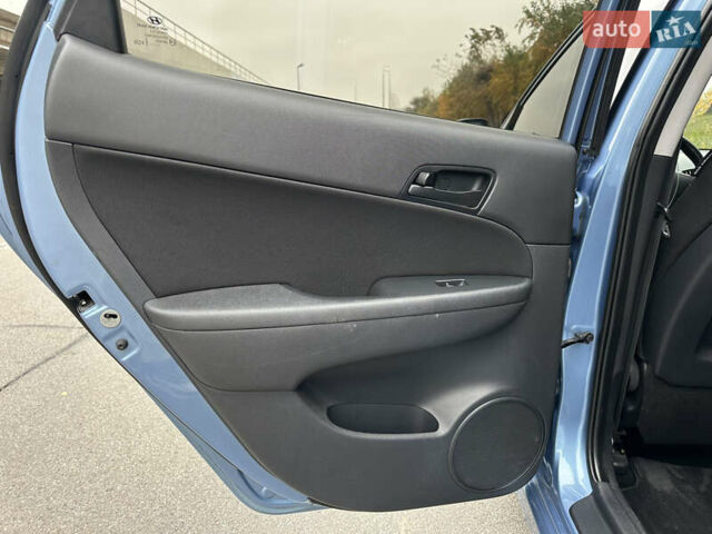 Хендай i30 2011 в Киеве на Automoto.ua Синий Хендай i30, объемом двигателя 1.58 л и пробегом 160 тыс. км за 8700 $, фото 37 на Automoto.ua