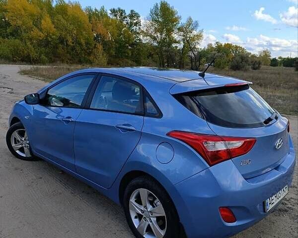 Синий Хендай i30, объемом двигателя 1.4 л и пробегом 158 тыс. км за 8500 $, фото 19 на Automoto.ua