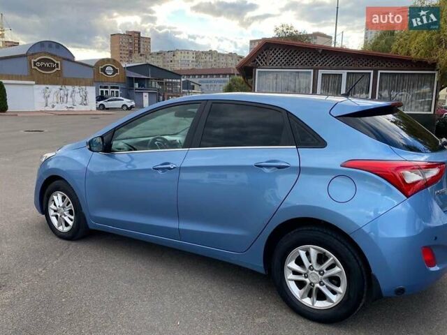 Хендай i30 2012 в Одессе на Automoto.ua Синий Хендай i30, объемом двигателя 1.59 л и пробегом 170 тыс. км за 9999 $, фото 13 на Automoto.ua
