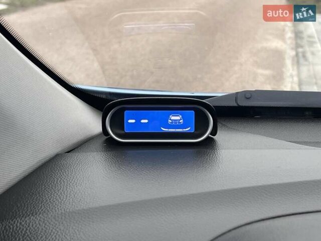 Синій Хендай i30, об'ємом двигуна 1.6 л та пробігом 170 тис. км за 9999 $, фото 23 на Automoto.ua